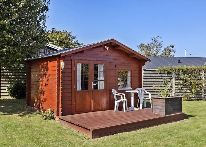 Vakantiehuis Close To The With Outdoor *